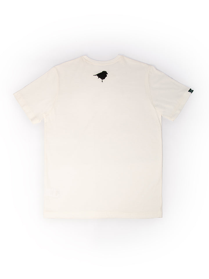 Image showing quality environmentally conscious print of Australia's ultimate bird-watching tee. This bird print t-shirt is a great gift for birdwatchers who love design and birds.