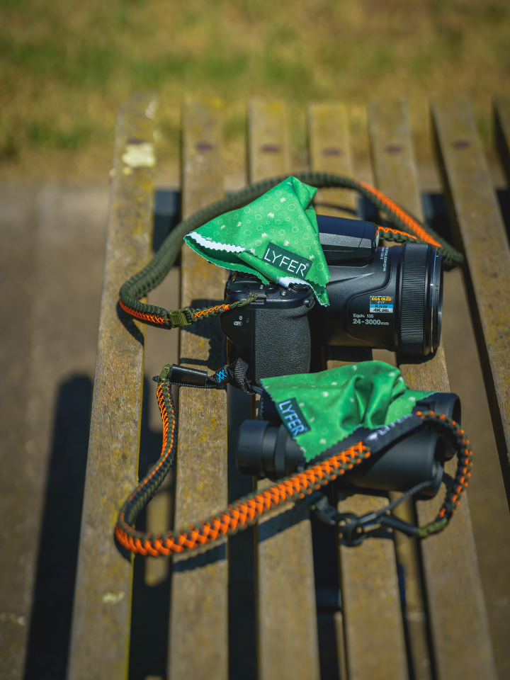 Binocular and camera cleaning cloth with lyfer adjustable bino straps, a perfect birdwatching gift idea for Australian Birders.