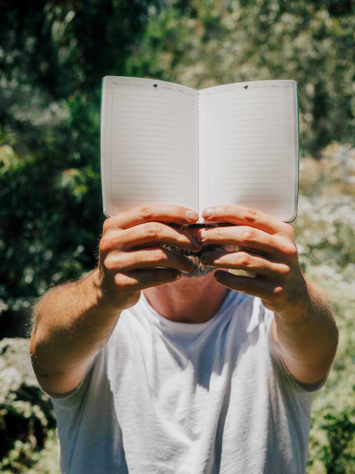 pocket-sized notebook is lined with internal pages and also features Lyfer's birdmark logo, along with dates and day to organise your thoughts and observations. 